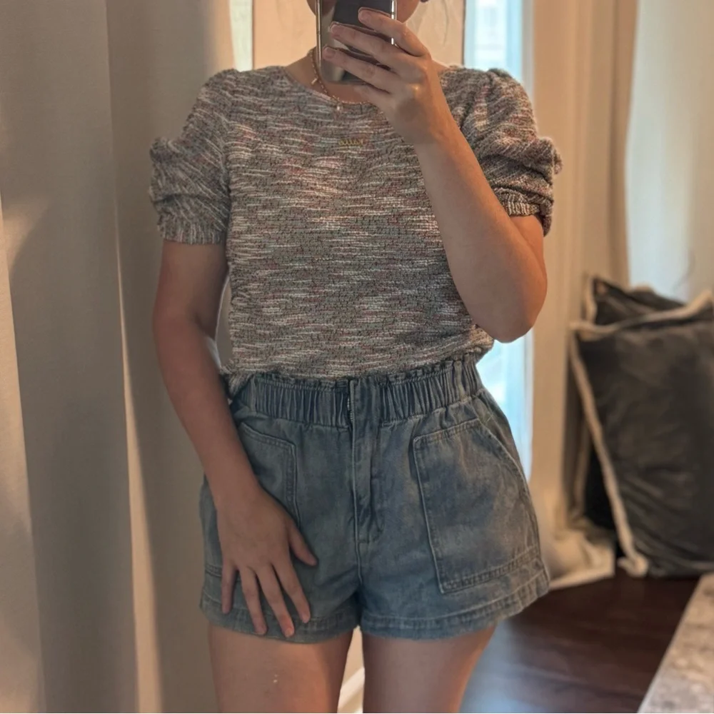 Mustard Seed Elastic Waist High Rise Denim Shorts Women's Medium Blue Distressed - Picture 5 of 16